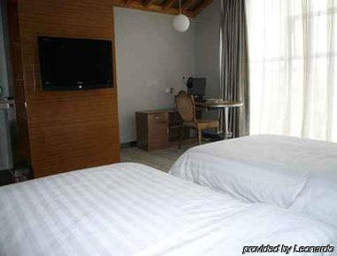 Super 8 By Wyndham Urumqi Mei Hao Buitenkant foto